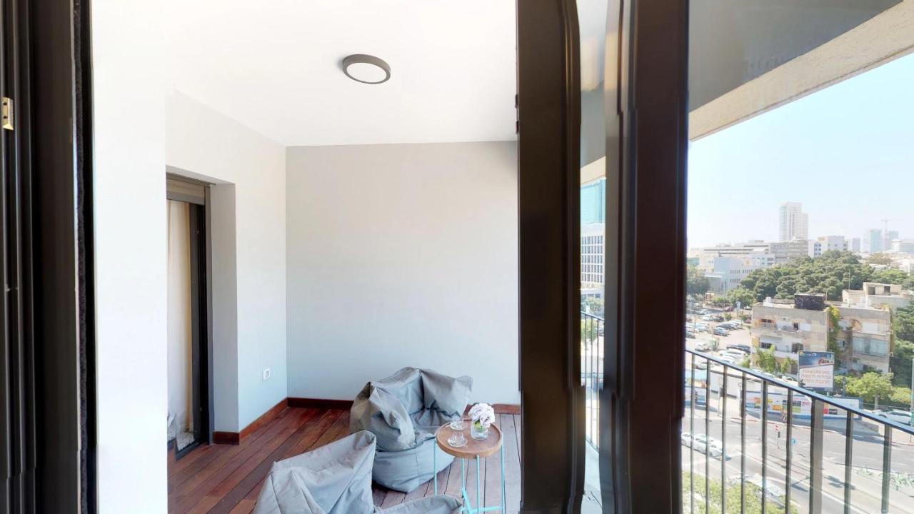 1Bd W/Balcony Near Rothchild By Sea N' Rent Appartement Tel Aviv Buitenkant foto